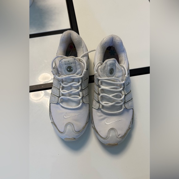 Vintage Nike Shox NZ White Metallic Silver Y2K Aesthetic Women's Size 9 EUR 40.5 - Picture 4 of 11